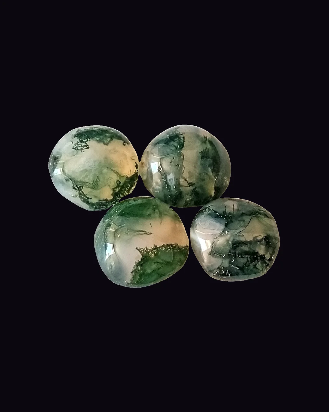 Moss Agate, colorless to milky white with green, black or red-brown inclusions chalcedony mineral specimen
